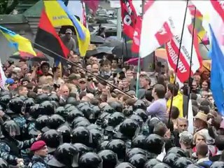 Ucranianos contra o russo