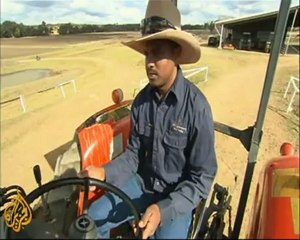 Refugees factor in Australian polls