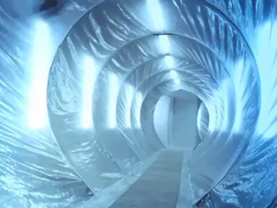 The Divide_Trailer-Web