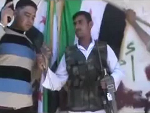 Syria فري برس ادلب داديخ انشقاق عسكرين في مظاهرة جمعة أطفال الحولة مشاعل النصر 1 6 2012 1 Idlib