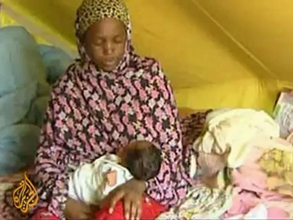 Somalis flee Libya's violence