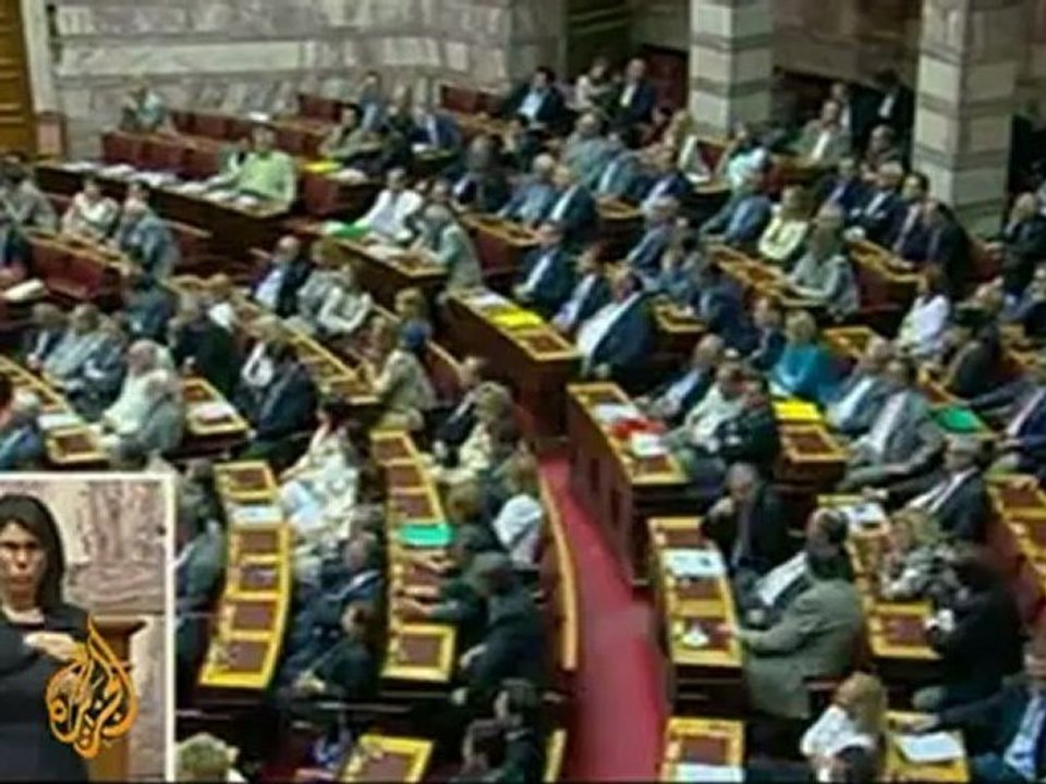 Greek PM survives crucial vote of confidence