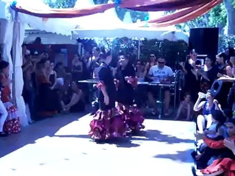 concours sevillanes mauguio le 02 juin 2012 001 angelina et eva