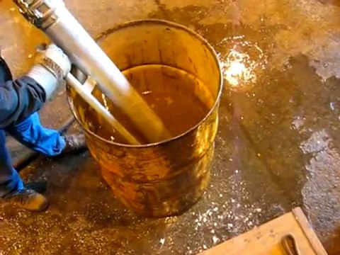 IVAC PV500 Industrial Vacuum _(360p)