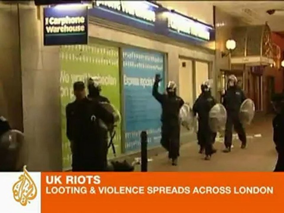 Riots spread across UK