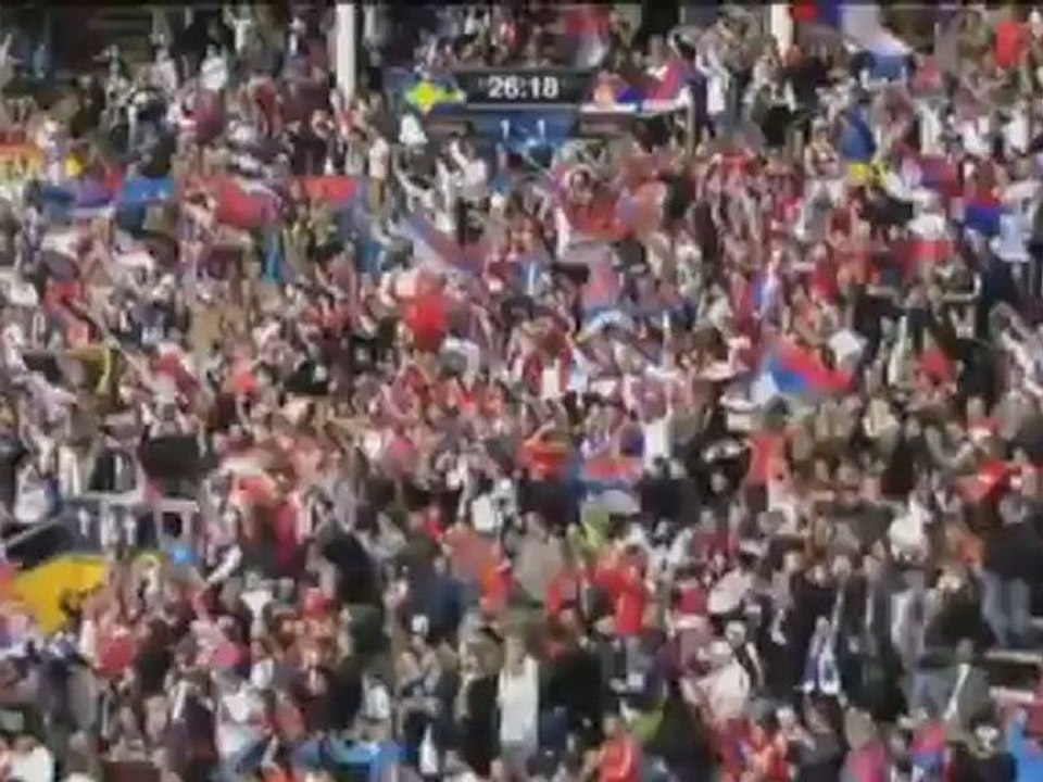 Serbien-Keeper Aleksic schenkt Schweden den Sieg