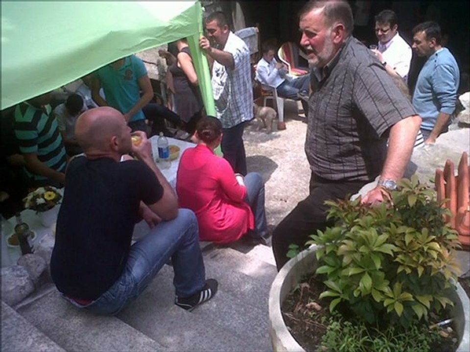 mariage de Flo et d'Hervé 2ème ! J'ai  ajouté quelques photos prises par mon cousin où j'apparrai dessus !