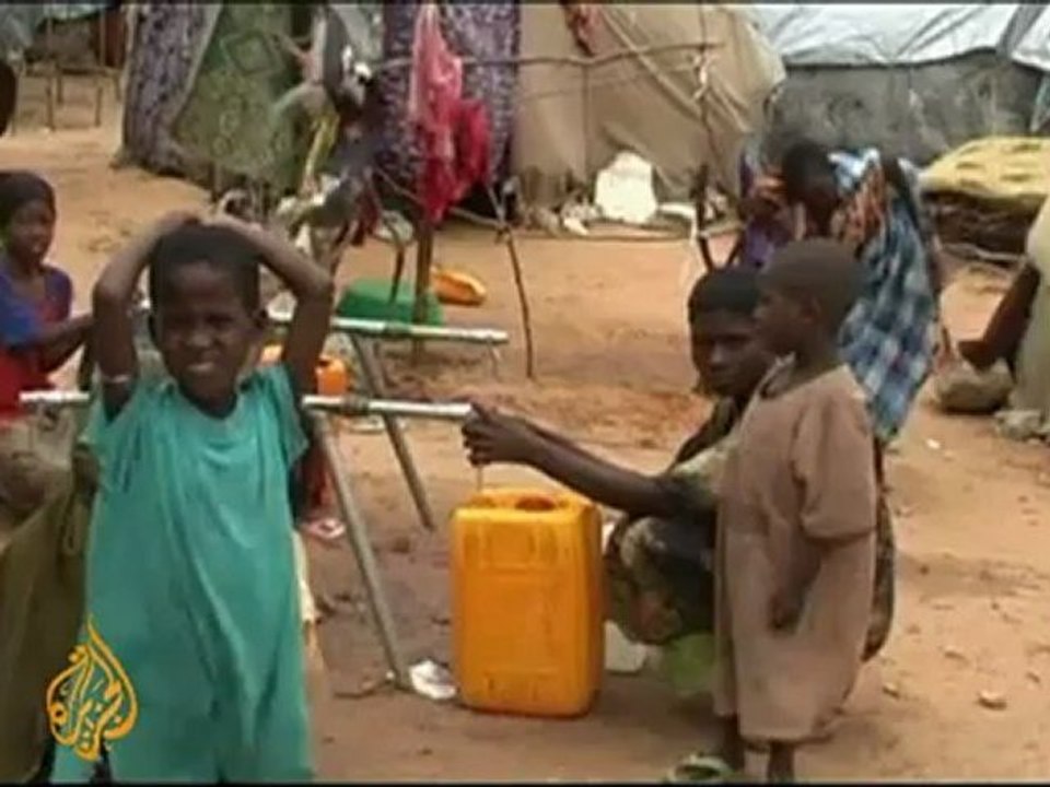 Waterborne diseases grip Somali refugee camps