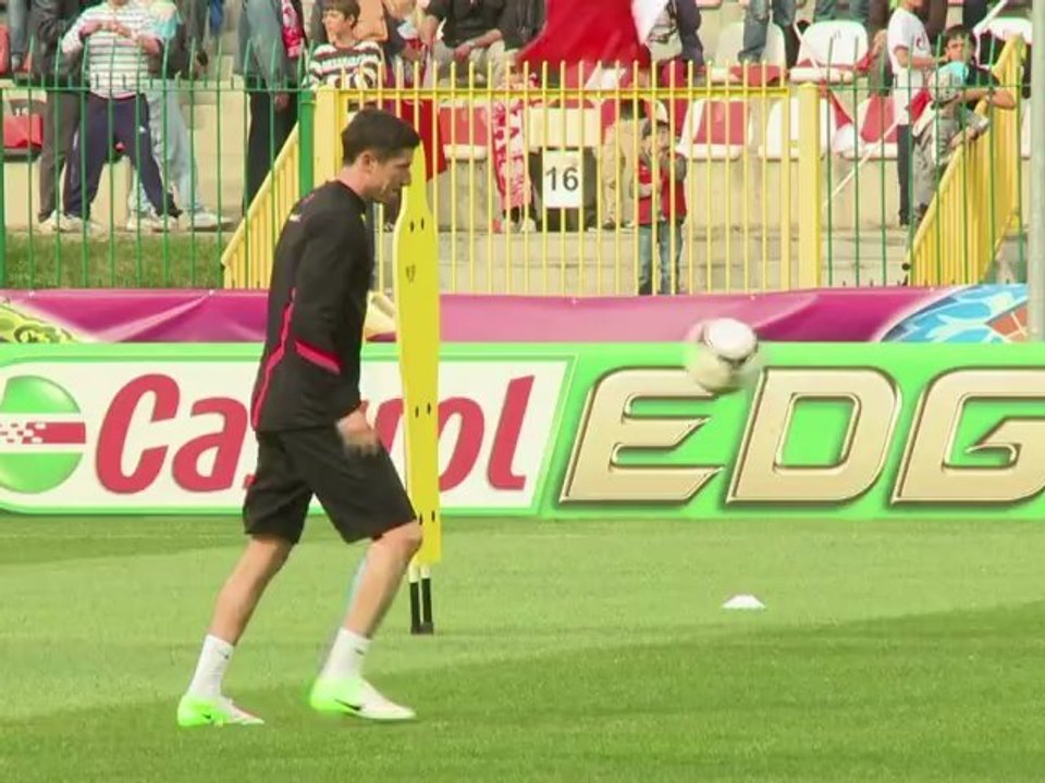 كأس أوروبا 2012: بولندا تحلم باحياء عصرها الذهبي