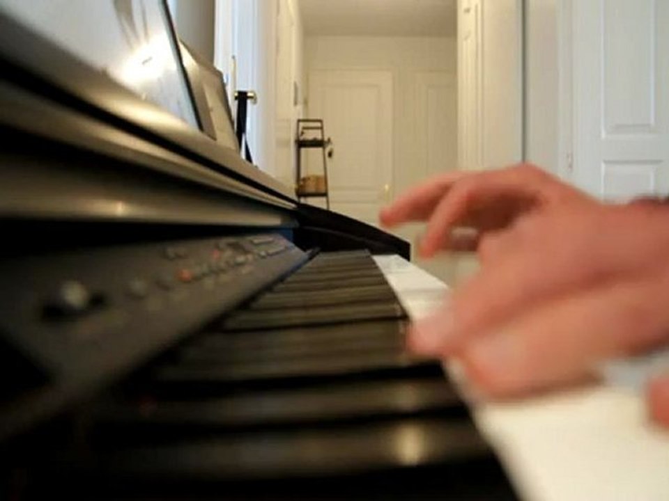 Superbus, ça mousse, piano et impro