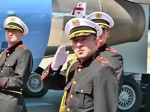 Clinton departs Georgia on Caucasus tour