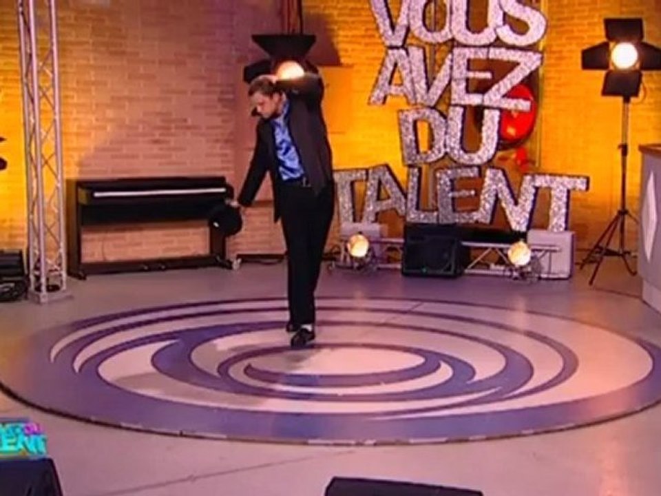 William Deslet danse sur "Billie Jean" de Micheal Jackson (05/06/12)