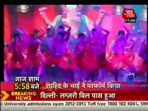 Movie Masala [AajTak News] -6th June 2012 Video Watch Online Pt2
