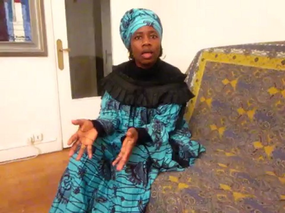 Parodie de Popol et brenda sa fille par Aline Zomo-Bem humoriste de talent Camerounaise