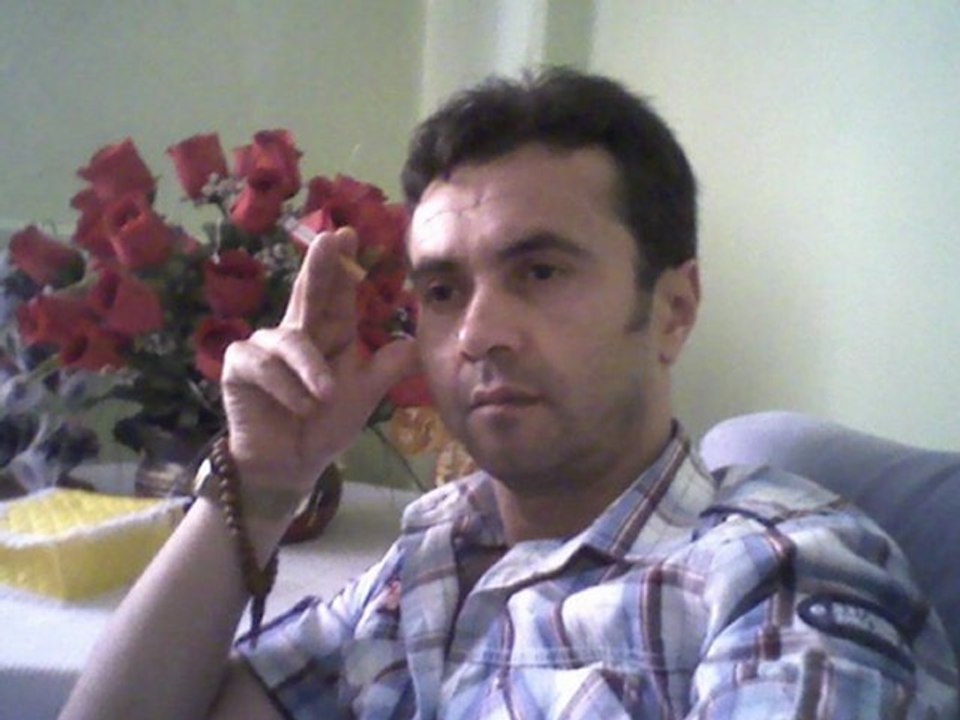 Adnan Şenses Çok üzgünsün arkadas