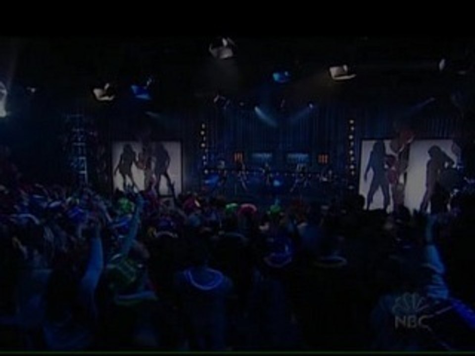 The Pussycat Dolls Loosen Up My Buttons