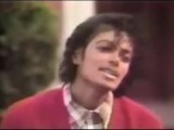 Ingrid Yrrivarren - Michael Jackson sings during interview