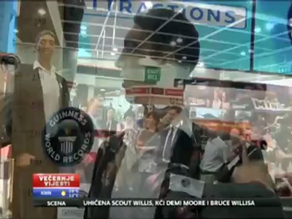 Najviši čovjek na svijetu napokon prestao rasti!