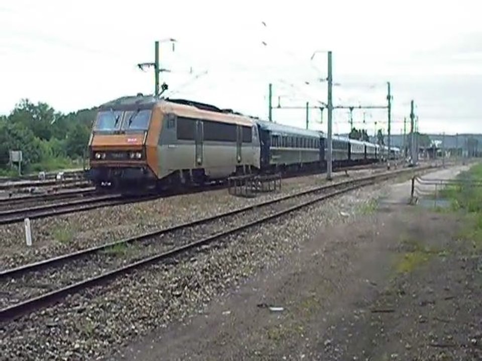 Passage du POE sur la marche 27903 Paris Saint-Lazare 7h - Trouville-Deauville 10h