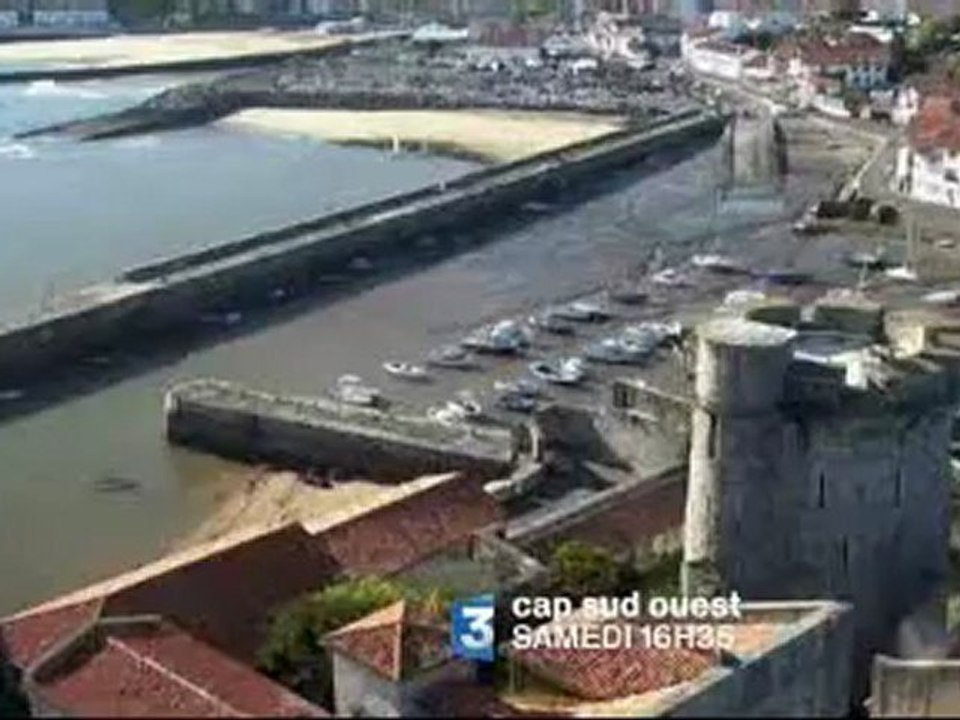 CAP SUD-OUEST SURVOLE LE PAYS BASQUE