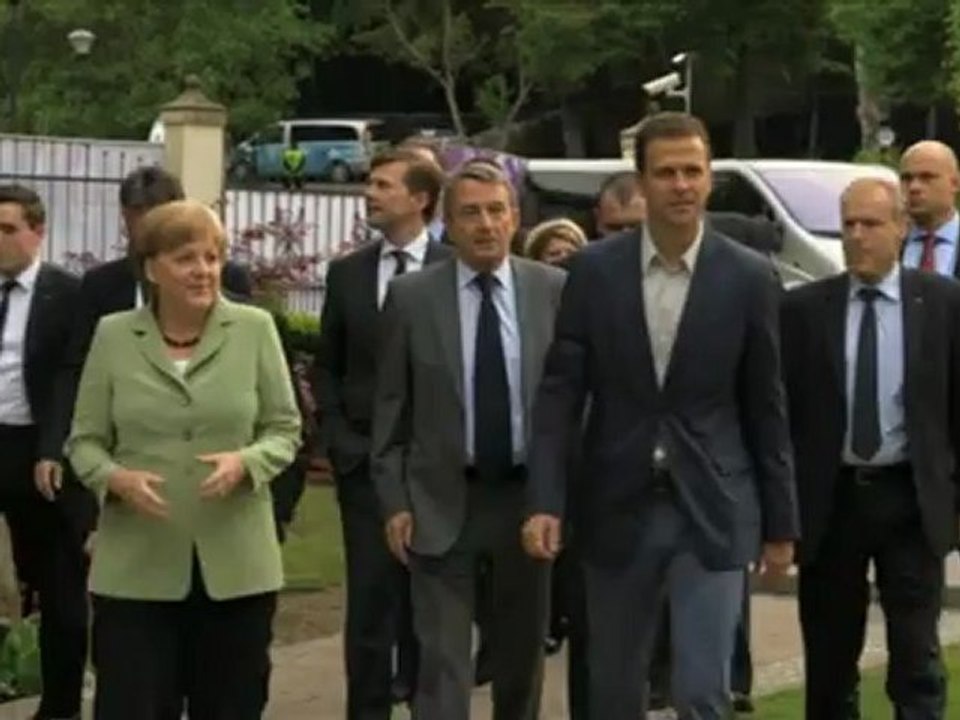 Angela Merkel besucht deutsche Nationalmannschaft