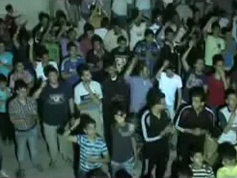 Syria فري برس حماه المحتلة شاب من الطائفه العلويه يشارك في مظاهرة بباب قبلي 7 6 2012 Hama