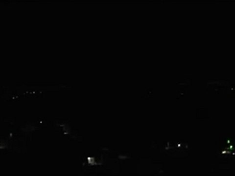 Syria فري برس حماه المحتلة القذيفة السادسة على مدينة كفرزيتا و القرى المجاورة من الحاجز الموجود في تل هواش ريف حماه 6 6 2012 Hama