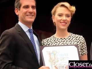 Scarlett Johansson, la 2470ème étoile du "Walk of Fame"
