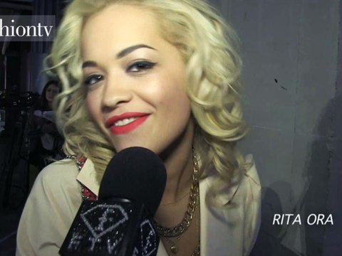 Unique TopShop Fall 2012 After the Show | FashionTV