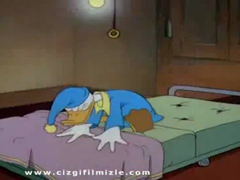 Donald Duck - Erken Uyku (cizgifilmizle.com)