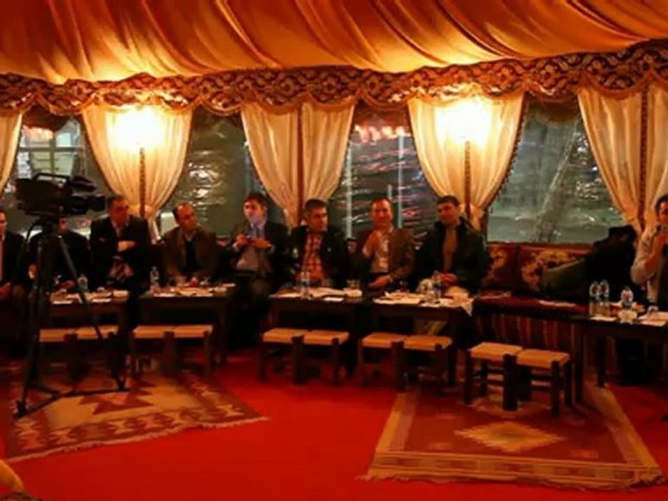ZEYYAT ŞAHİN  TASAVVUF VE DİVAN ŞİİRİ