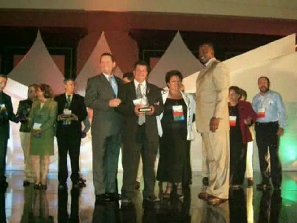 Testimonios de Vida y Exito desde Mexico (3)