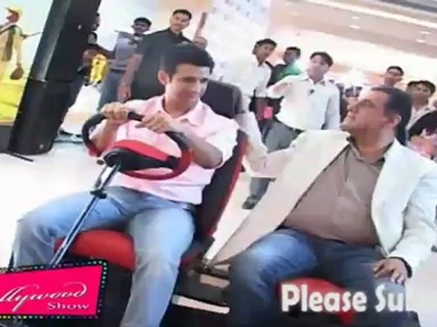 Sharman Joshi & Boman Irani @ Game Launch Of Ferrari ki Sawaari