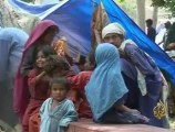 تباطؤ وصول المساعدات لضحايا الفيضانات في باكستان