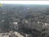 Syria فري برس حمص  الخالدية  سقوط قذيفة قرب المصور  8 6 2012 Homs