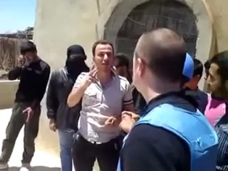 Syria فري برس حلب بيانون زيارة المراقبين الى بلدة بيانون7 6 2012جــ3 Aleppo