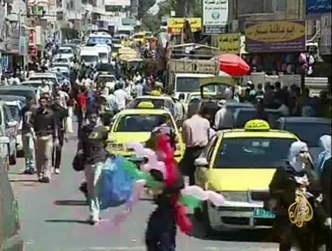 عريقات يحذر من فشل العملية السياسية