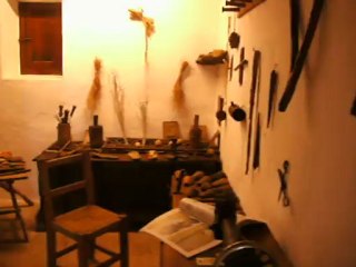 IBIZA AUTHENTIQUE outils d'agriculture et de cordonnerie d'Ibizencos