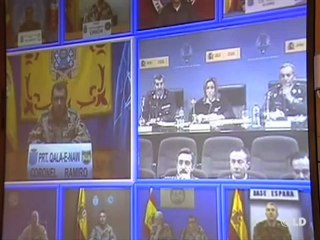 Chacón elogia la labor de los soldados españoles en la Antartida