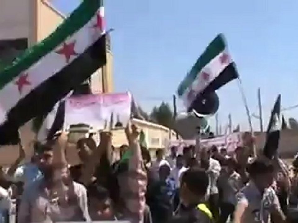 Syria فري برس ريف حلب كفرنايا ثوار وتجار يد بيد نحو الانتصار 8 6 2012  ج2 Aleppo