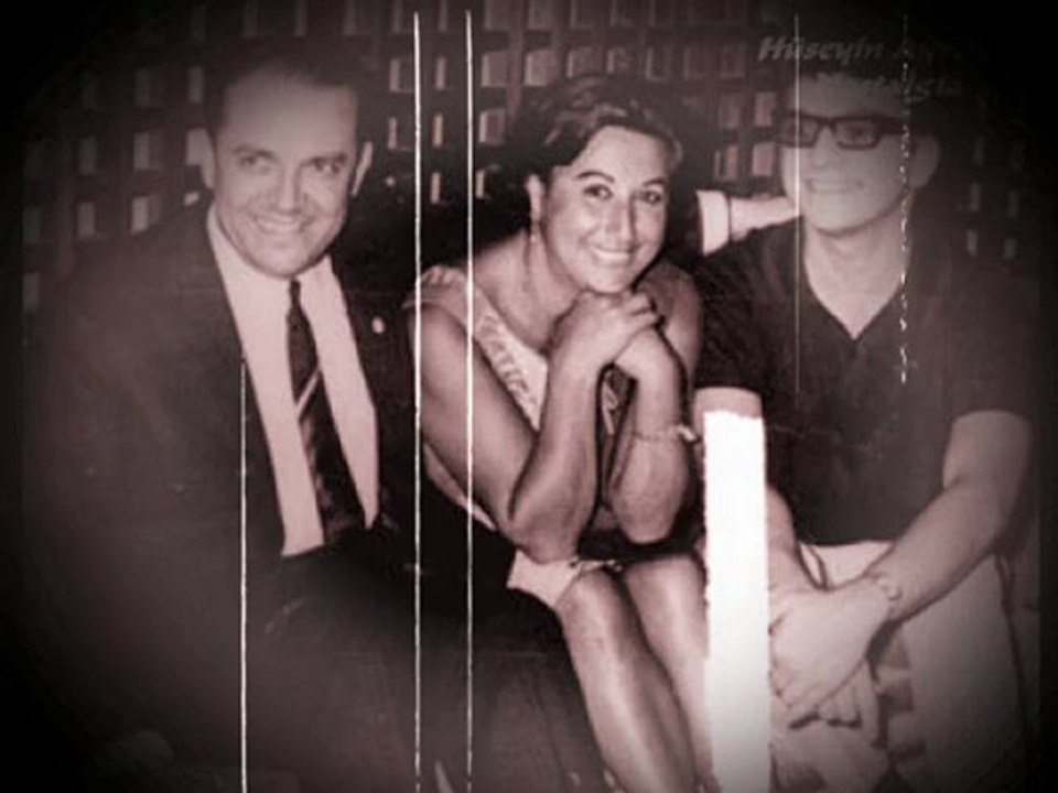 Zeki Müren - Veda Busesi