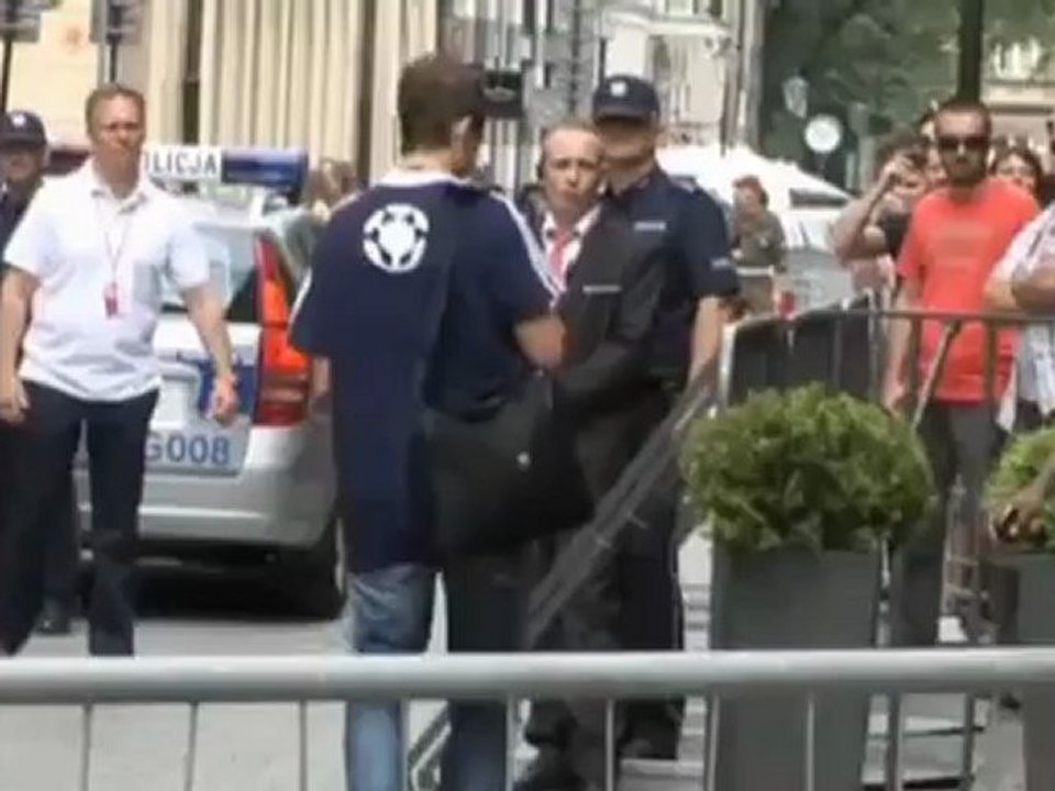 Nach Trauerfall: Defoe zurück beim englischen Team