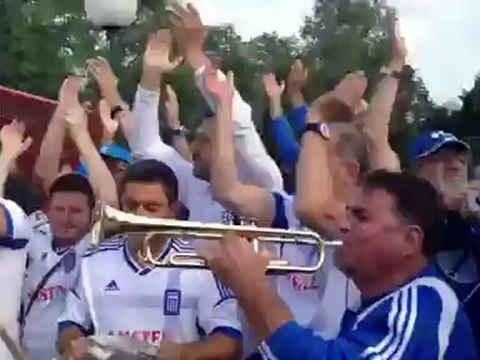 Έλληνες φίλαθλοι στην προπόνηση του Σαββάτου