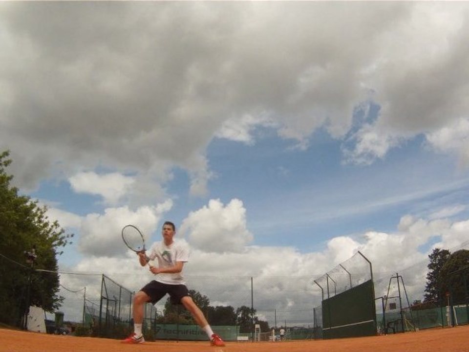 Sur les terrains de l'AAJB TENNIS
