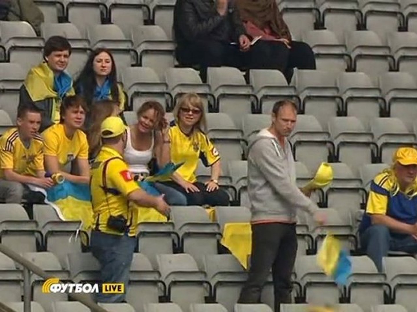 www.LiveFootball.ws | Финляндия - Украина 1