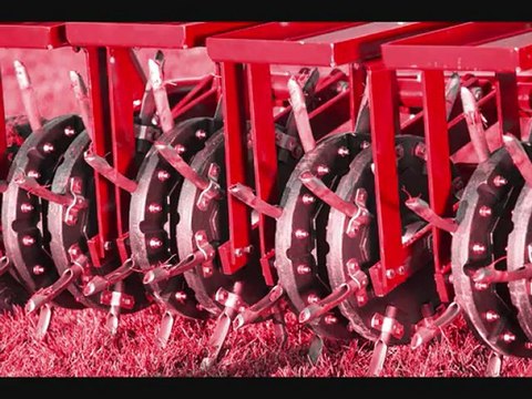Why Use A Manual Lawn Aerator?