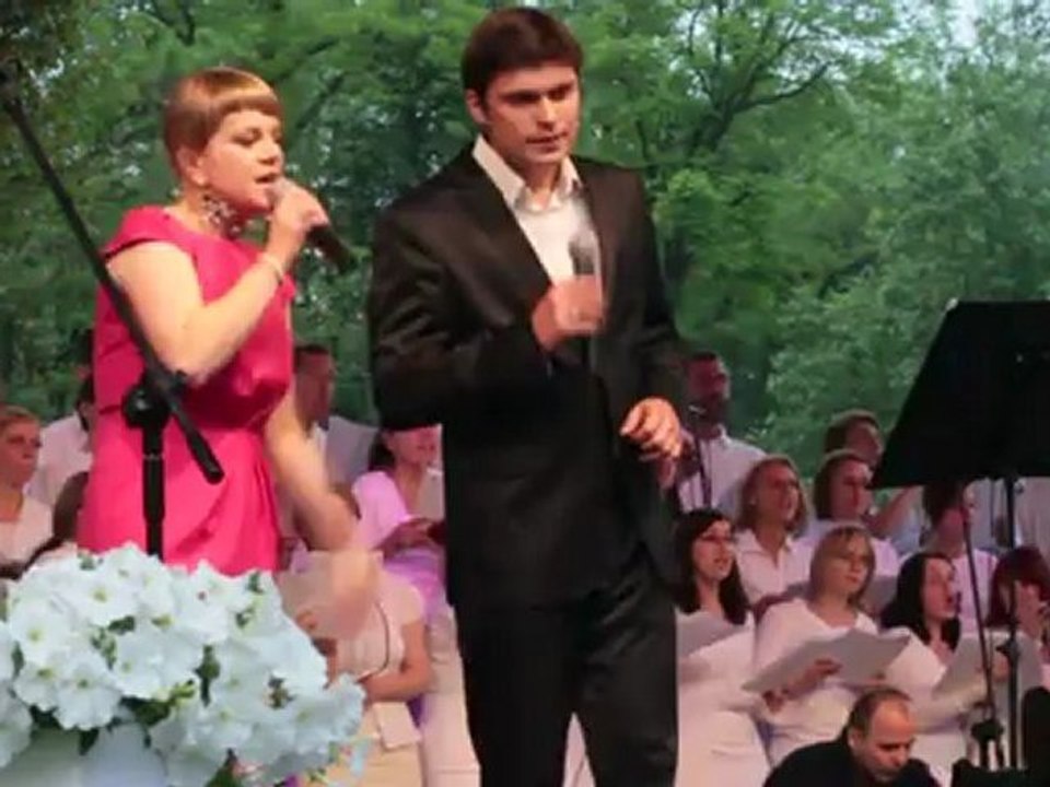 www.wek.pl: Włocławek. Koncert 'Uwielbienie 2012'. Cz.1 - 07.06.2012