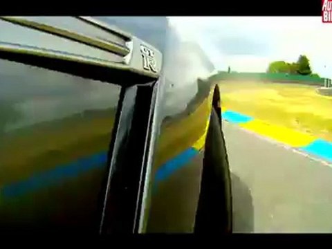 Video: Autobild prueba el Nissan GTR con Lucas Ordoñez en el Jarama