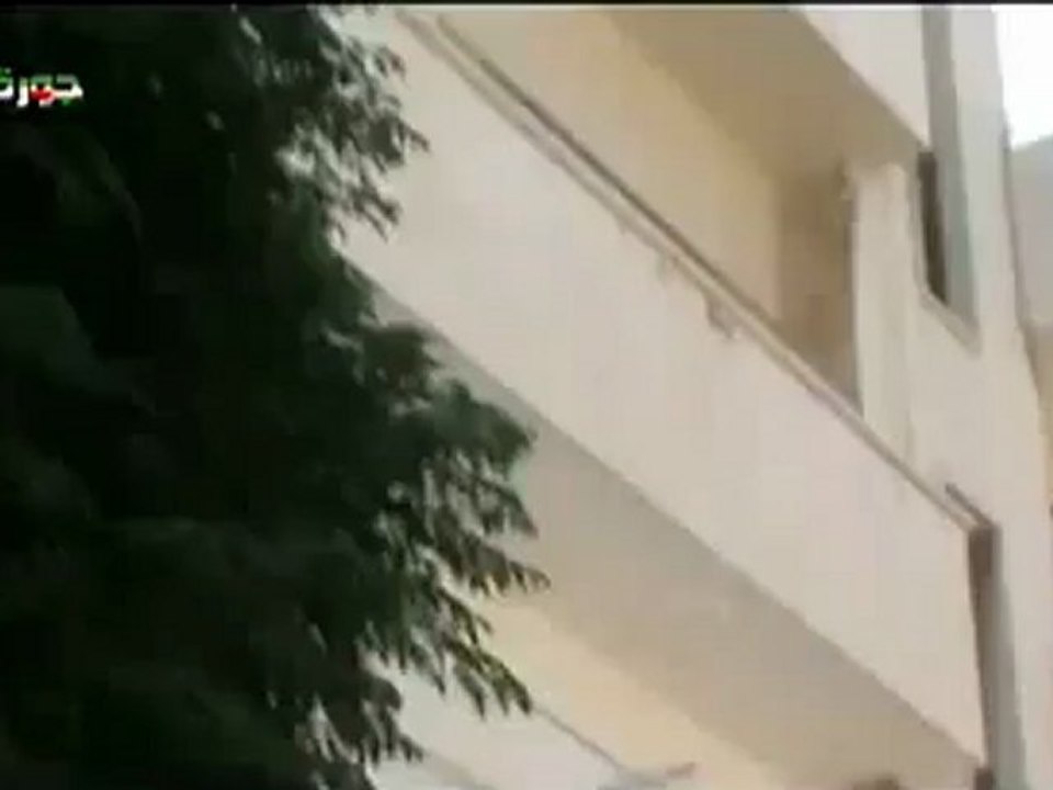 Syria فري برس حمص جورة الشياح آثار الدمار على الحي 9 6 2012 Homs