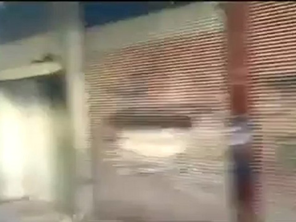 Syria فري برس اضراب السوق التجاري في حي العسالي بدمشق 9 6 2012 Damascus